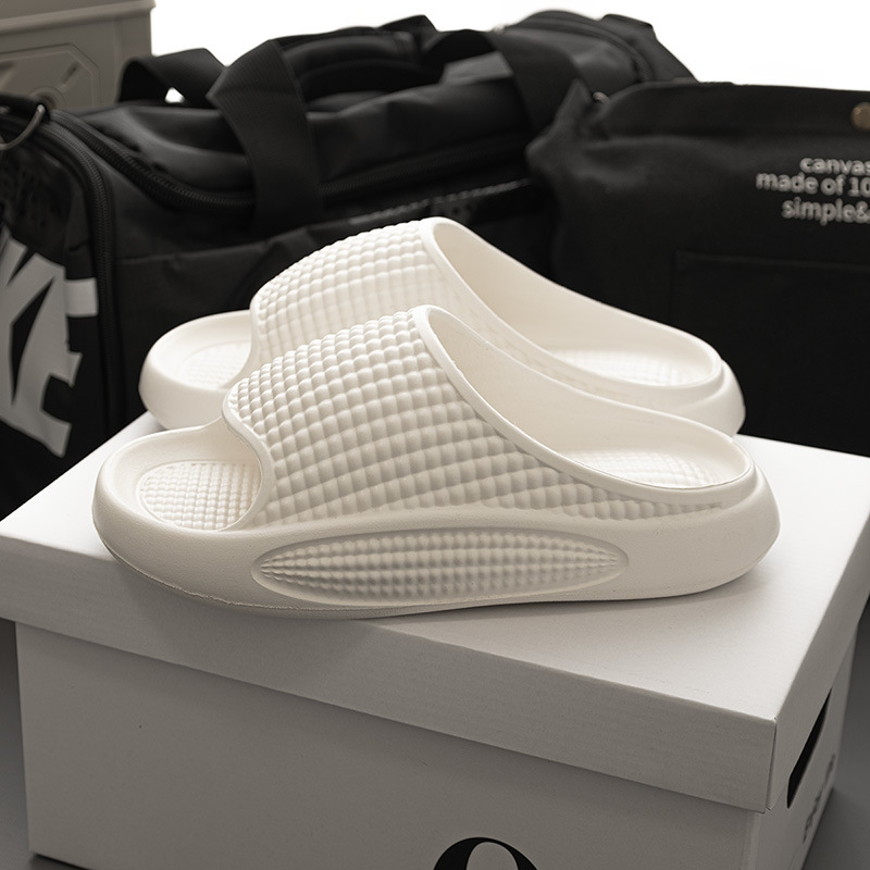 Nuevas zapatillas de pareja al por mayor zapatillas de piso grueso interior para hombres y mujeres para usar zapatillas frías de baño suave image 1
