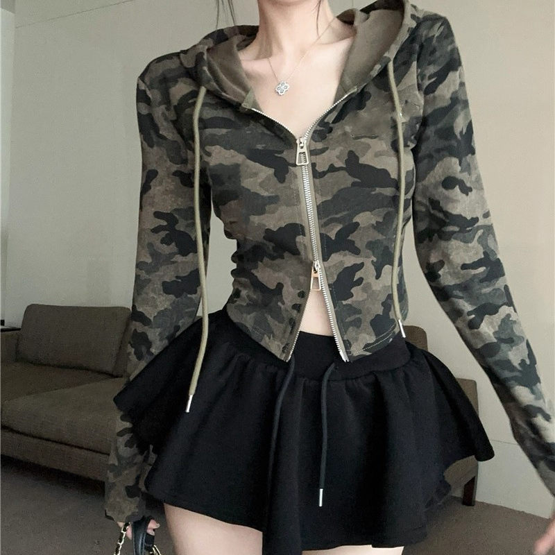 American-Style Spicy Girl Slim-Fit Waist-Cinching Short Jacket for Female Students, Spring and Autumn Versatile Hooded Camouflage Outerwear for Winter