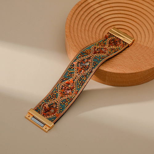 Cross-border supply Christmas jewelry gifts Bohemian handmade gravel rice beads ethnic style magnetic buckle bracelet wholesale