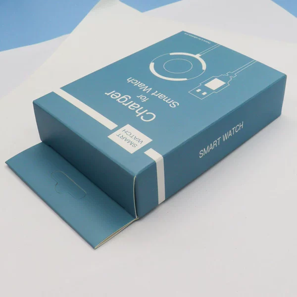 Level 1 magnet/white base+data cable (blue box)