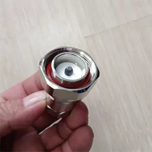 Источник Factory L29 адаптер мужской Source Factory
