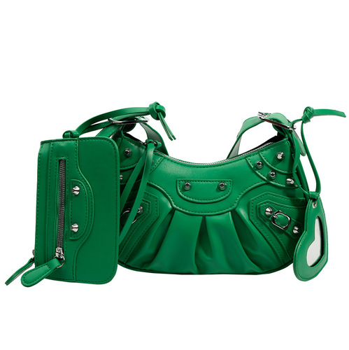  cross-border new underarm bag for women pleated crescent moon shoulder bag for women European and American retro rivet motorcycle bag