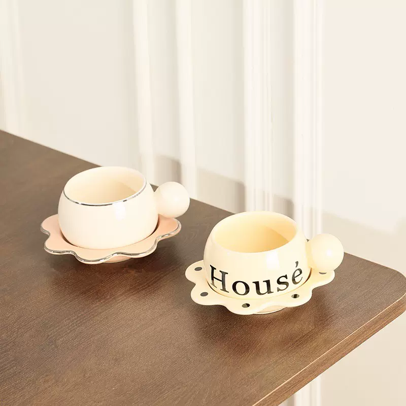 北欧简约咖啡杯一杯一碟套装轻奢高级感小众设计风陶瓷咖啡杯碟