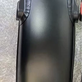 摩托车挡泥板;摩托车配附件;挡泥板