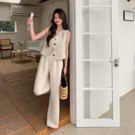 女装夏装新款老钱风法式气质棉麻不规则扣子女套装