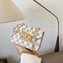 ����ڼtС����Ů2024�¿�С���Lб������C���b�朗l�μ�Ů��