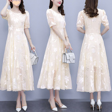 高档真丝蚕丝夏季连衣裙2025新款夏天收腰气质简约通勤洋气长裙子