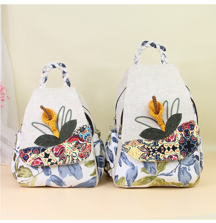Flower Daily Women's Backpack display picture 1