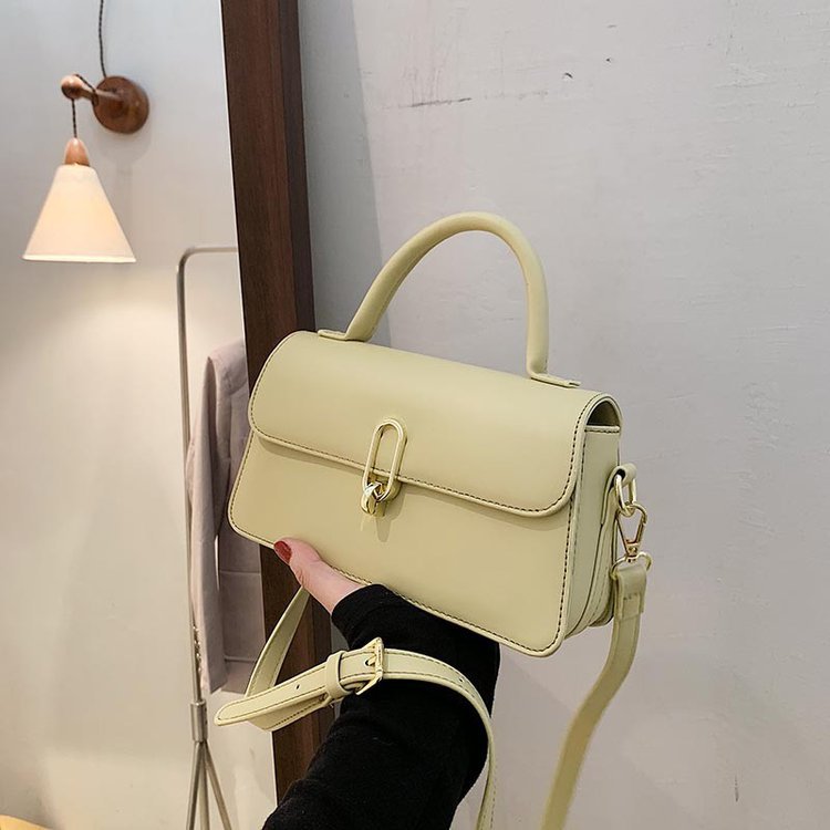 Fashion Solid Color Shoulder Messenger Portable Bag Wholesale display picture 1