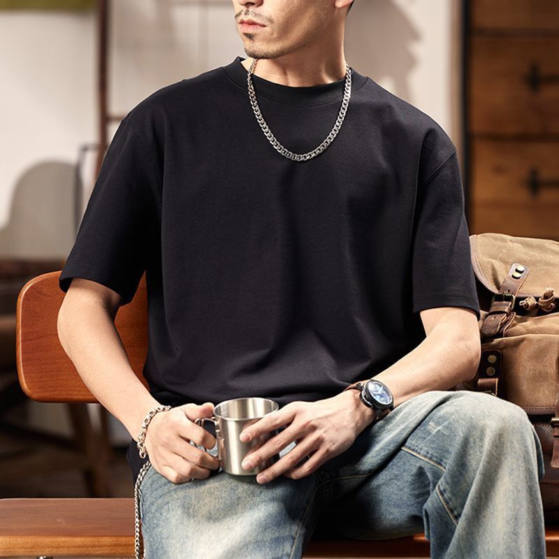 검은색