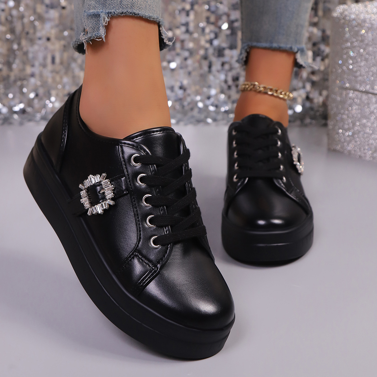 Sneakers sportive casual con lacci decorate con strass, stile europeo e americano, taglie forti, autunno, per donna_voghion.com
