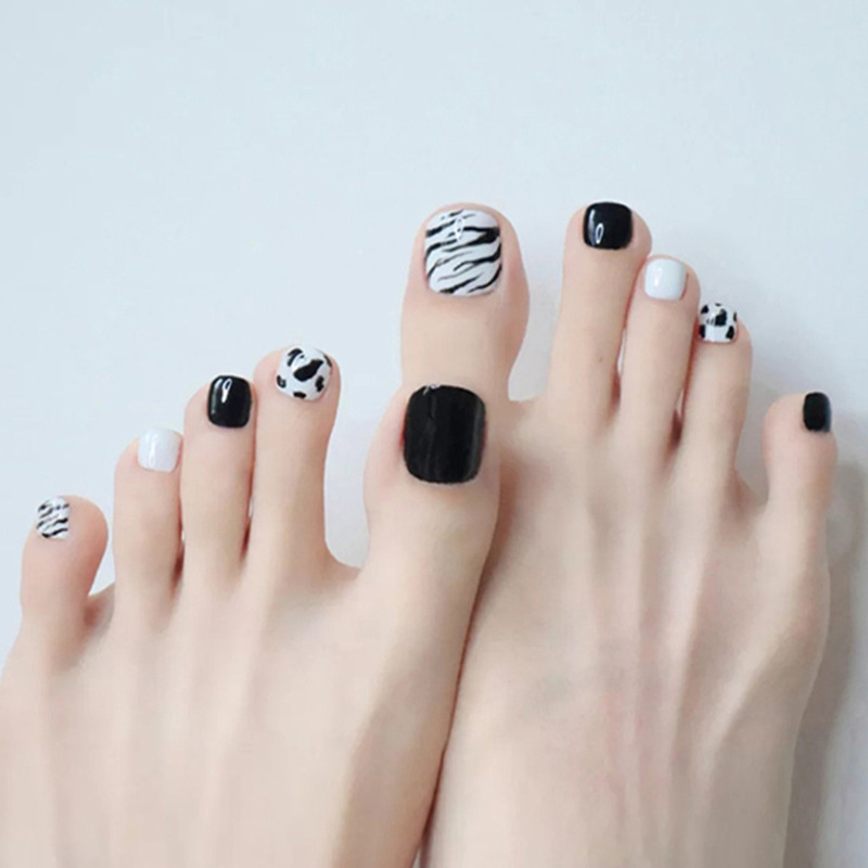 Short-Length Zebra and Cow Pattern Nail Stickers for Toenail Decoration, Wholesale Short-Length Zebra and Cow Pattern Nail Stickers for Toenail Decoration, Wholesale