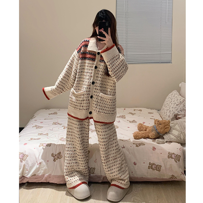 Korean High-End Half-Velvet Pajamas for Women in Autumn and Winter New Retro Red Whitening Can Be Worn Outside Thickeneded Home Clothes
