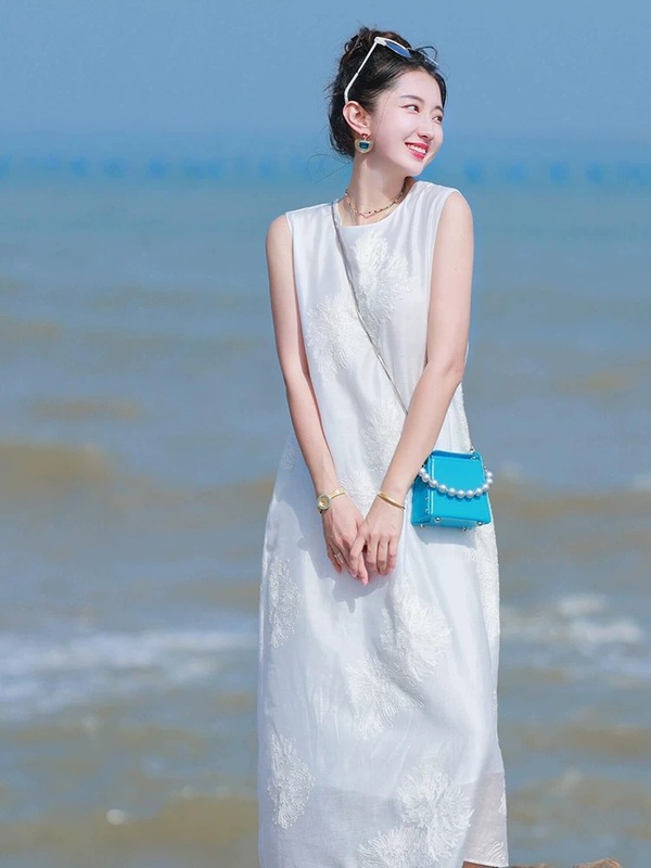 万针刺绣亚麻醋酸背心裙新中式女装国风无袖背心气质长裙连衣裙夏|undefined
