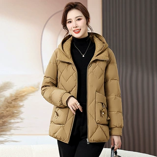 欧洲站新款羽绒服妈妈冬装时尚百搭中老年女装加厚鸭绒服防寒外套