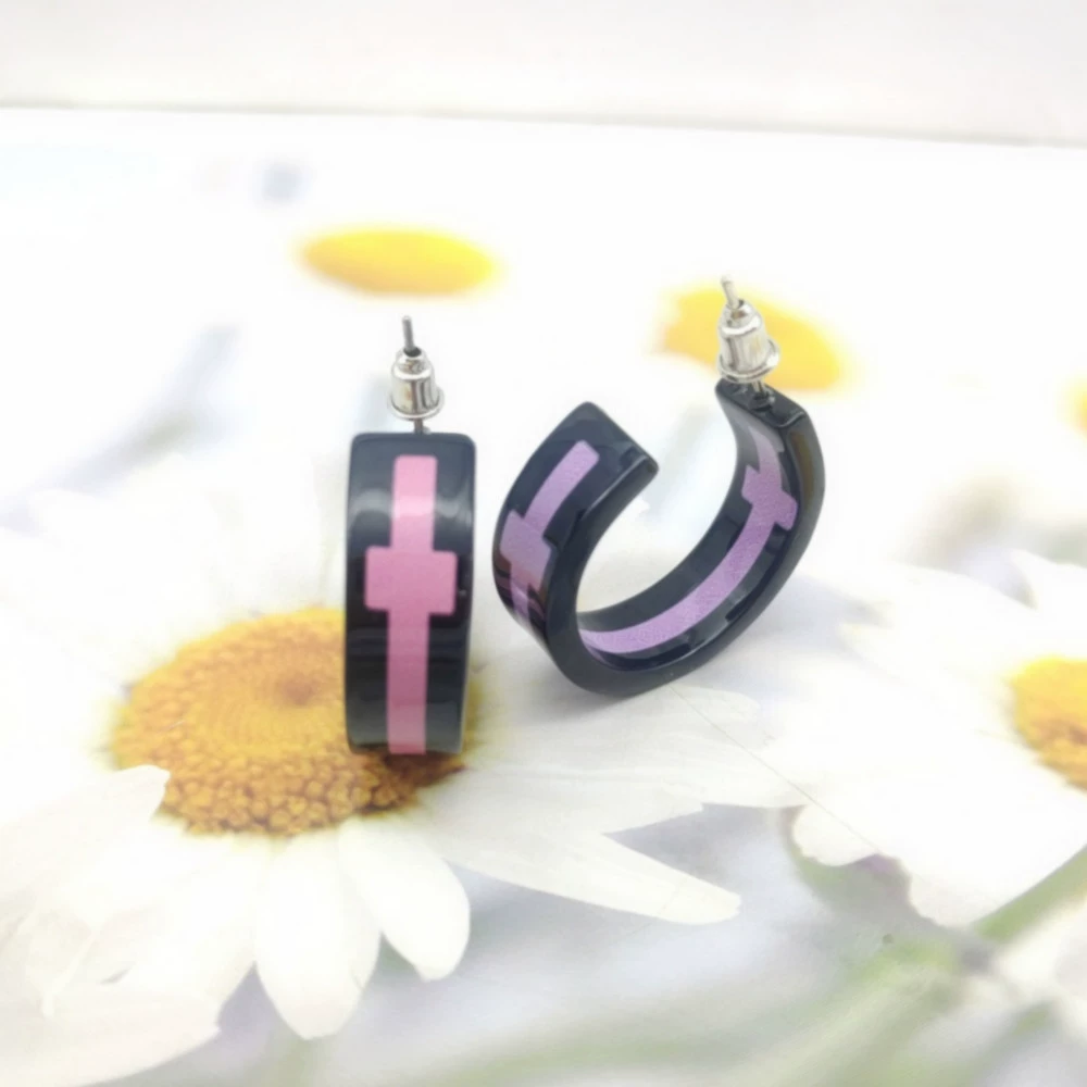 Аниме Tokyo Avengers Earrot Tree Siyon однотипное колечко Earrings Ackle Cross украшение