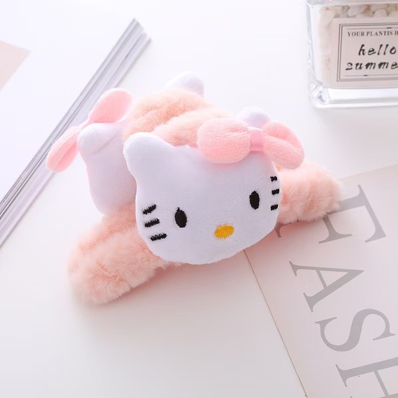 Nuevo otoño y invierno dibujos animados Sanliogou pelusa clip de agarre in lindos clip de cabello dulce cabeza de la niña al por mayor