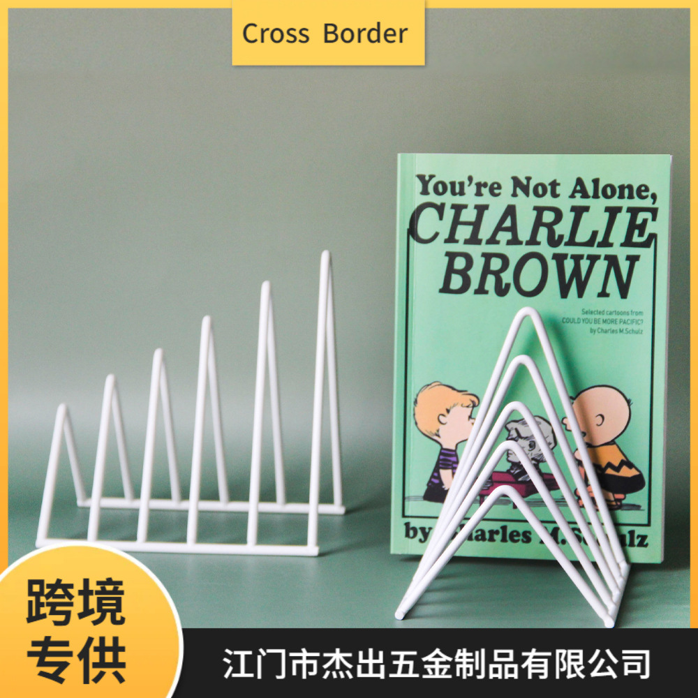 Spot de fábrica estante de almacenamiento de escritorio de estilo ins transfronterizo, revistas, periódicos, estantería pequeña creativa, almacenamiento triangular