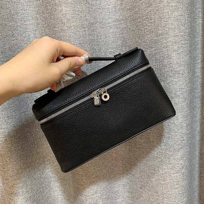 黑色（银扣） / 19cm*11cm*6cm