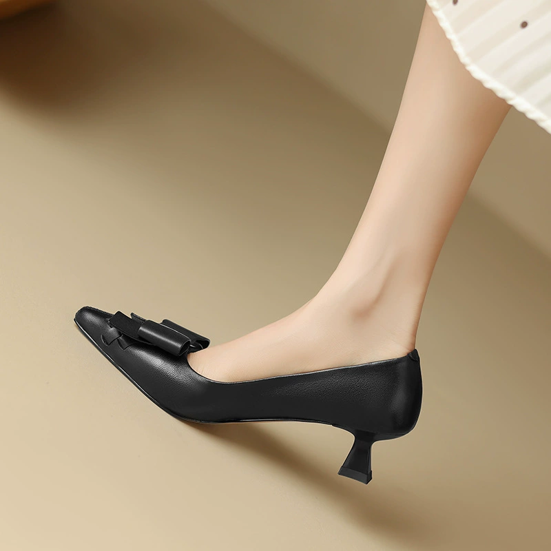 Туфли на thin-heeled для женщин 2023 новый осень заостренный нос средняя высота каблука овчина женские туфли бант мягкая подошва неглубокий роток высокий каблук