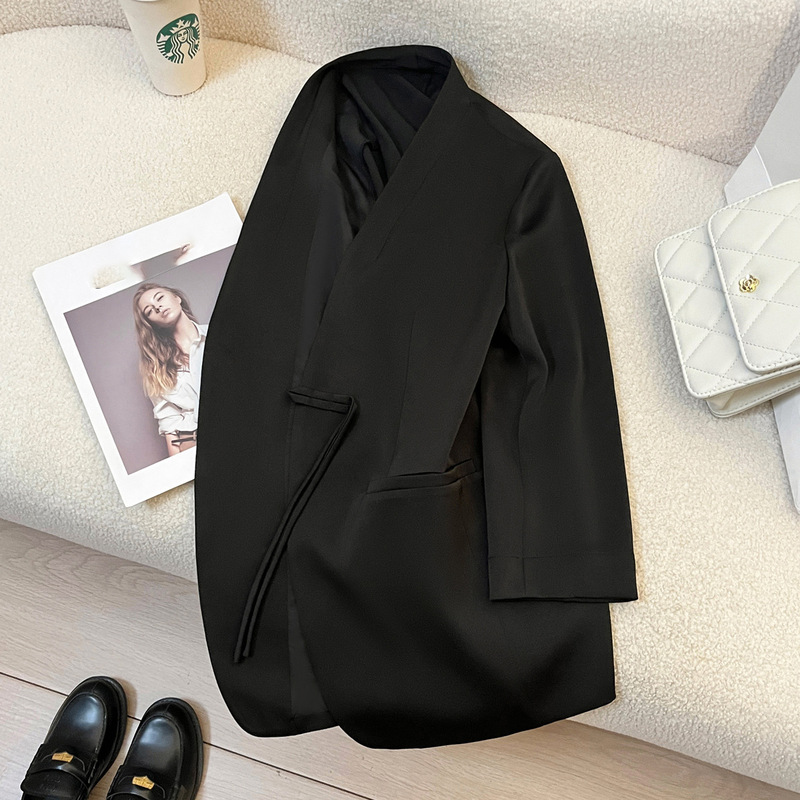 Black National Style New Chinoiserie High-End Straight Suit Jacket for Women 2025 Summer New Style Button Design Top