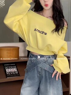 ը���Sɫ������ĸһ���I�l��Ů2025�ﶬ�¿���ʽ�����@�ݶ̿��L��