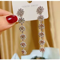 Серьги TA054, серебро 925, длинные висячие с цветочным дизайном, длина 7 см