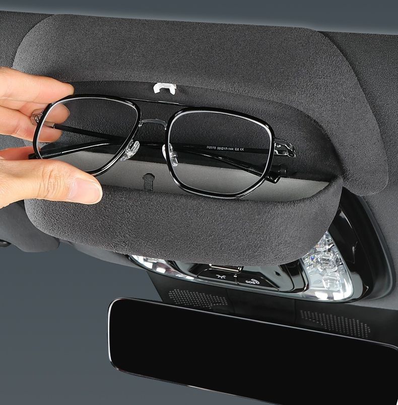 The accessory is suitable for 26 models of Zeekr 8X car eyeglass cases, sunglasses storage boxes, and car interior accessories