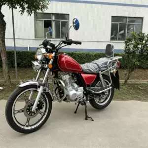 Arxa Baqajlı Qırmızı İki Təkərli Motosiklet, Yük və Sərnişin Daşınması Üçün Populyar