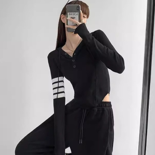 French Chic Four Stripes Autumn Women's Sweatshirt with Fitted Waist and Curved Hem, Pure Desire Style Long-Sleeve Sun Protection Top