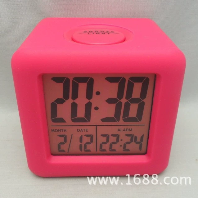 Silicone small alarm clock student non -slip shockproof smart clock, square clock clock clock, electronic gifts