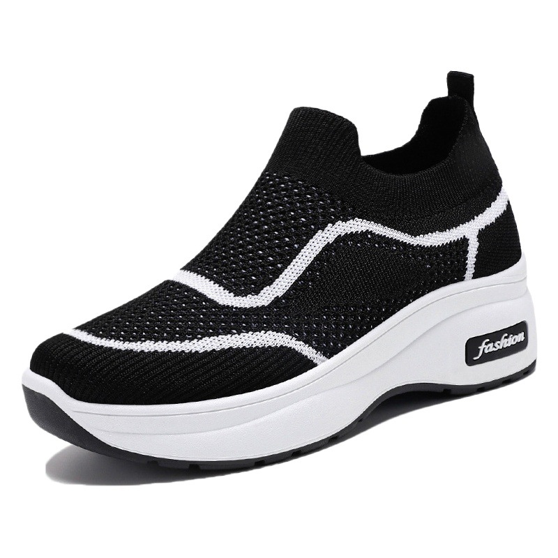 Zapatos de madre, zapatos de mujer de estilo casual, fabricantes de zapatos de aumento de altura al por mayor, zapatos de malla de suela gruesa transpirable de tejido volador de nuevo estilo 2025