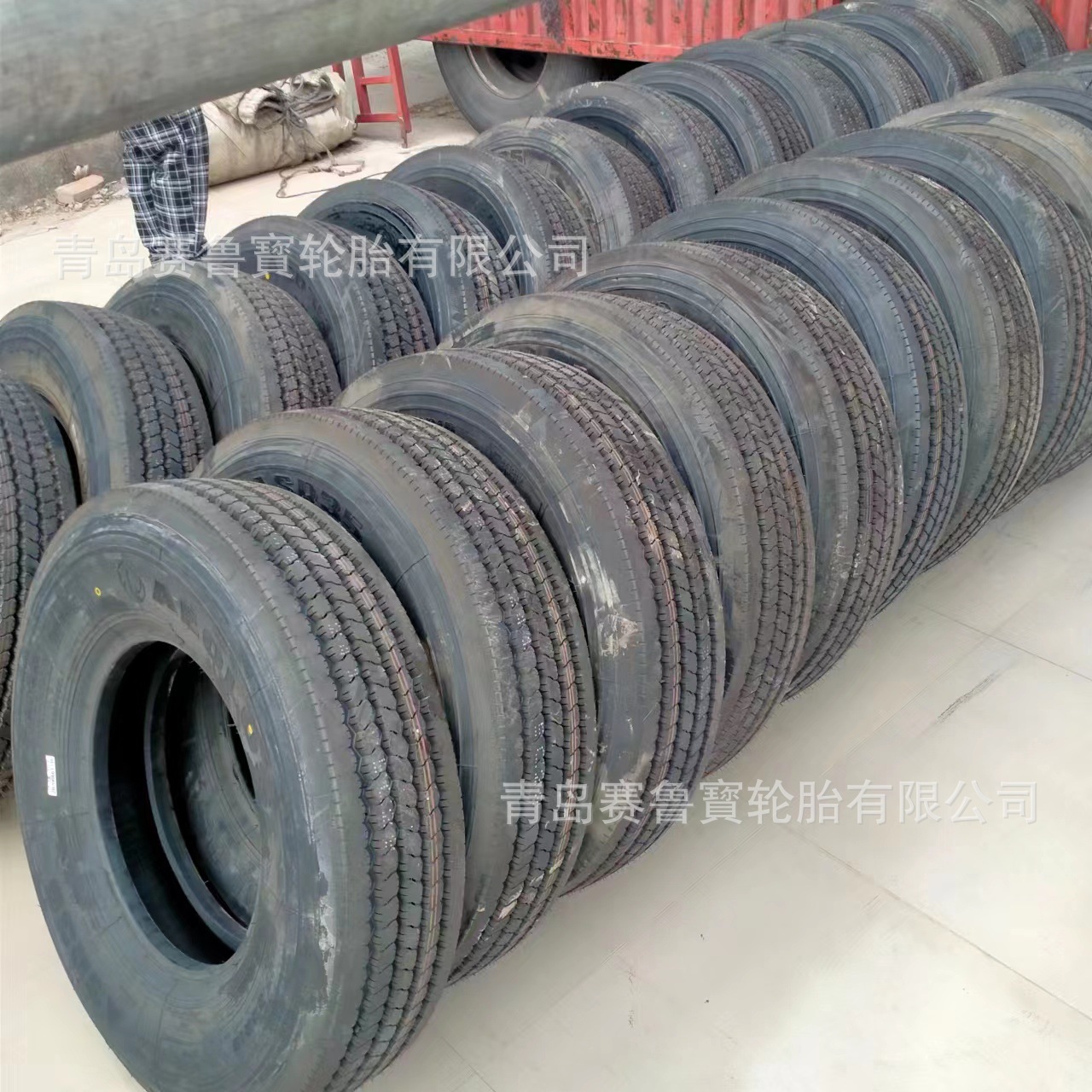 7.50R16 全钢子午线载重卡车轮胎 顺曲花纹