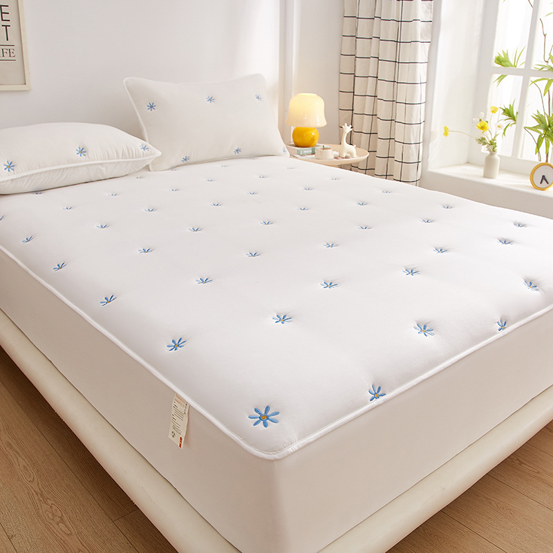 2024 nuevo estilo Clase A algodón lavado bordado sábana funda de cama acolchada funda de colchón para el hogar ropa de cama al por mayor