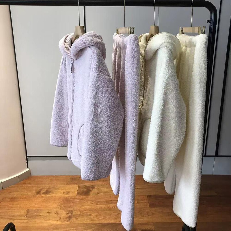 The Feeling of Love Is Soft and Waxy! Teddy Velvet Hooded Suit Thickeneded Warm Casual Home Wear M1915M