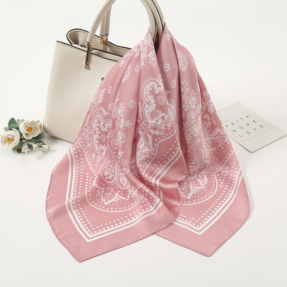 Autumn Season Women'S Gender Printing Design Women's Fashion Cashew Nuts Satin Chiffon Printing Silk Scarves