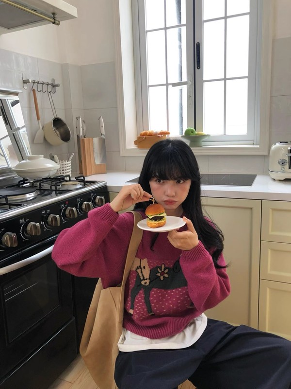 韩系少女卡通小马提花圆领套头毛衣女秋冬宽松时尚减龄针织衫上衣|undefined