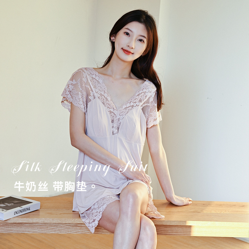 French Style Lace Pajamas Women's Milk Silk Short-sleeved Shorts Home Clothes suit Sexy Dew Strap Chest Padded Vest