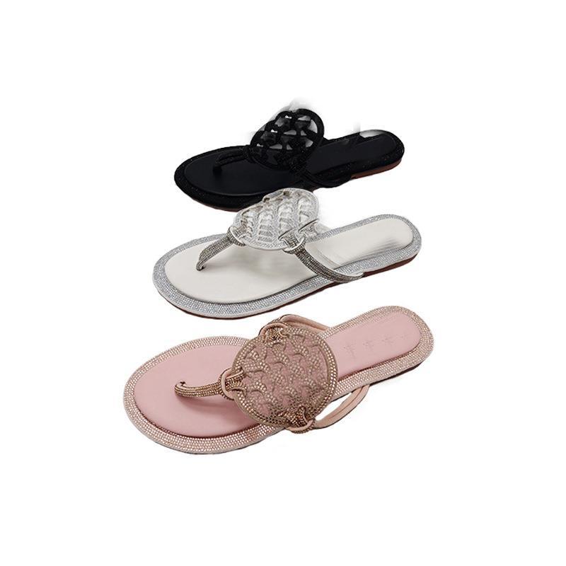 Zapatillas de diamantes de imitación para mujer Sandalias y zapatillas de playa con clavos de sauce de diamantes Comercio exterior transfronterizo zapatos de mujer de gran tamaño TB chanclas slippers