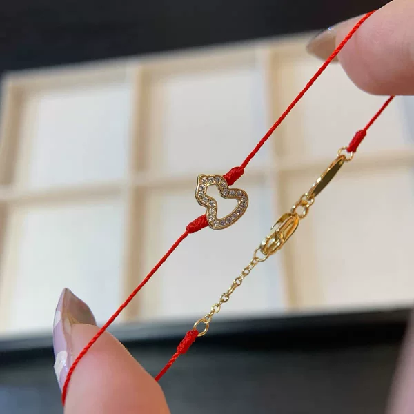 Old Money Style~ French Red String Full Diamond Small Gourd Bracelet for Women, Niche High-End Feel, Blue String, Pink String Bracelet