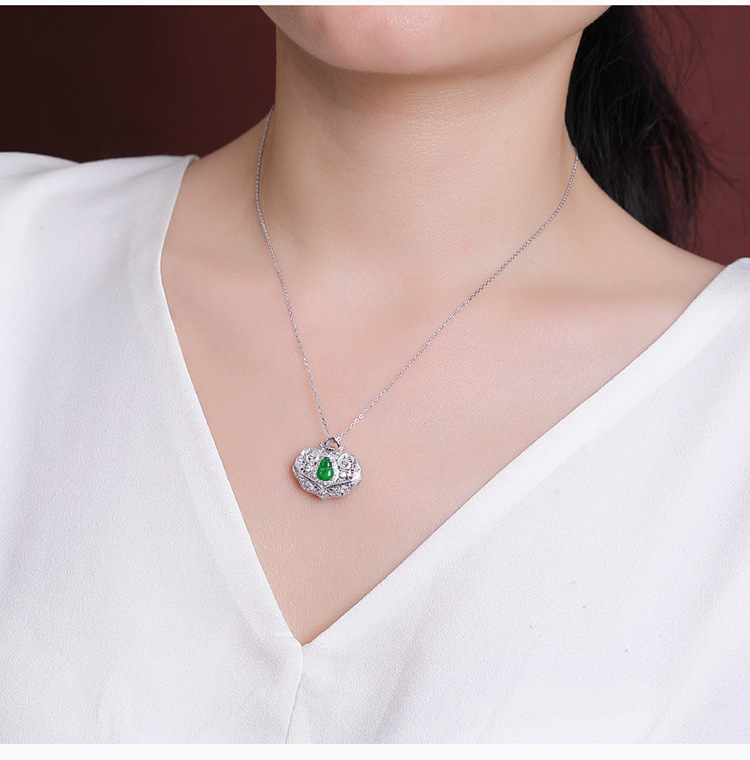 Mặt dây chuyền hình túi rỗng bầu cổ điển bạc S925 mạ vàng đính ngọc lục bảo — Kiểu bạc (không có dây chuyền) chi tiết 7