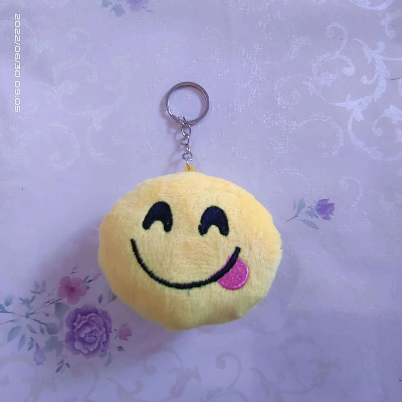 Juguetes de peluche transfronterizos pequeños emoticones colgantes mochilas llaves colgantes eventos de boda arrojar regalos colgantes al por mayor