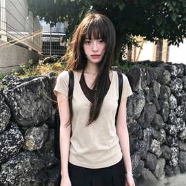 【假两件原版做法雪花竹节拼40支酷丝绵】韩系穿搭假两件V领短袖