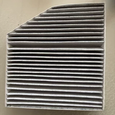 Suitable for Mercedes-Benz Glacla Air conditioning filter