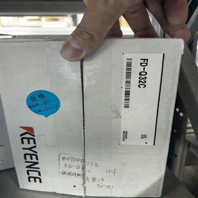 FD-Q32C_25A 基恩士KEYENCE 液用外附流量计全新原装议价
