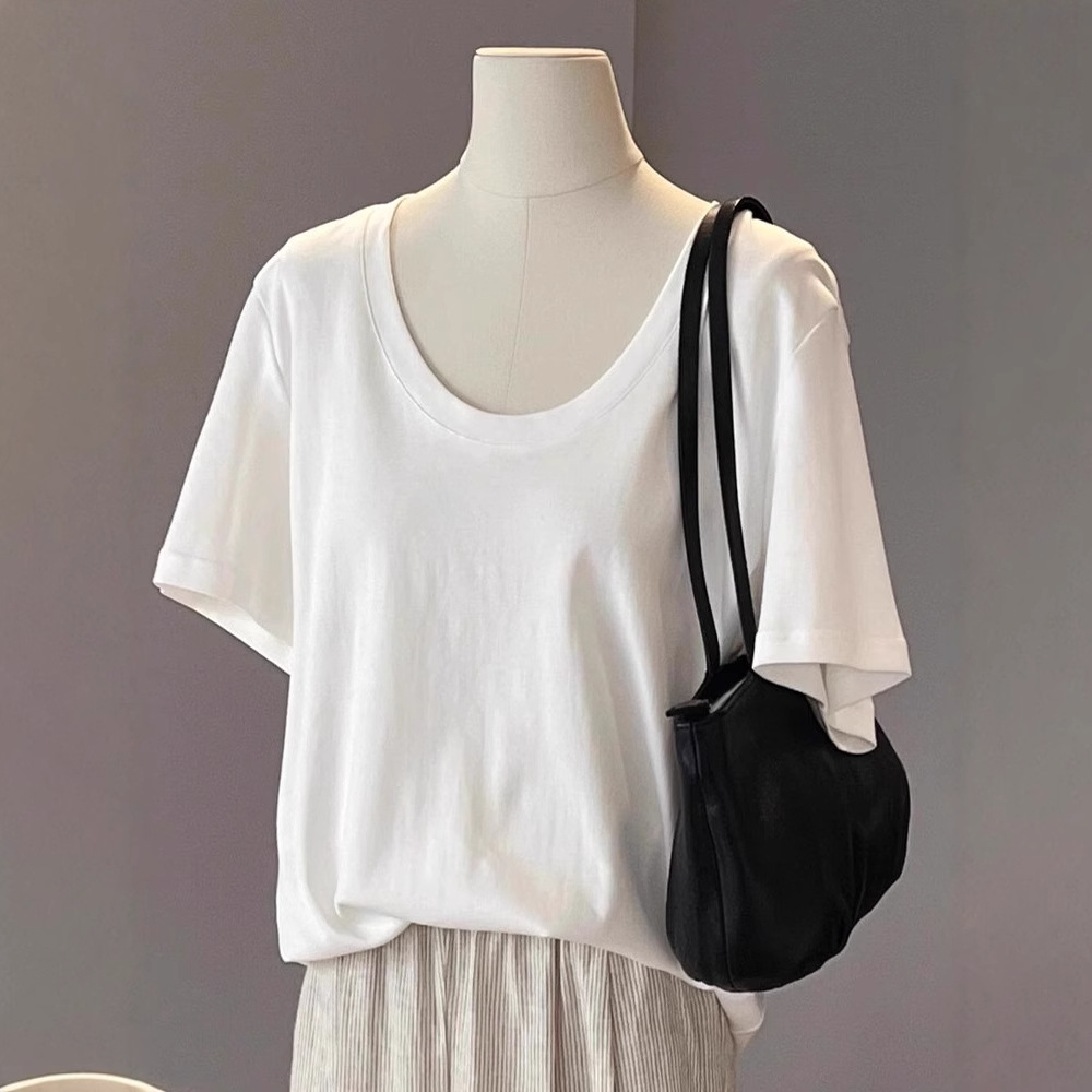 Strong goods close your eyes! Self-retained non-D recommend ~ cotton large U-collar white Joker short sleeve base T-shirt women's top