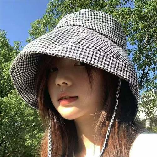Women's Korean Version Summer Outing UV Protection Outdoor Brim Hat that Blocks Sun and Faces, with a High-End Striped Fisherman Hat