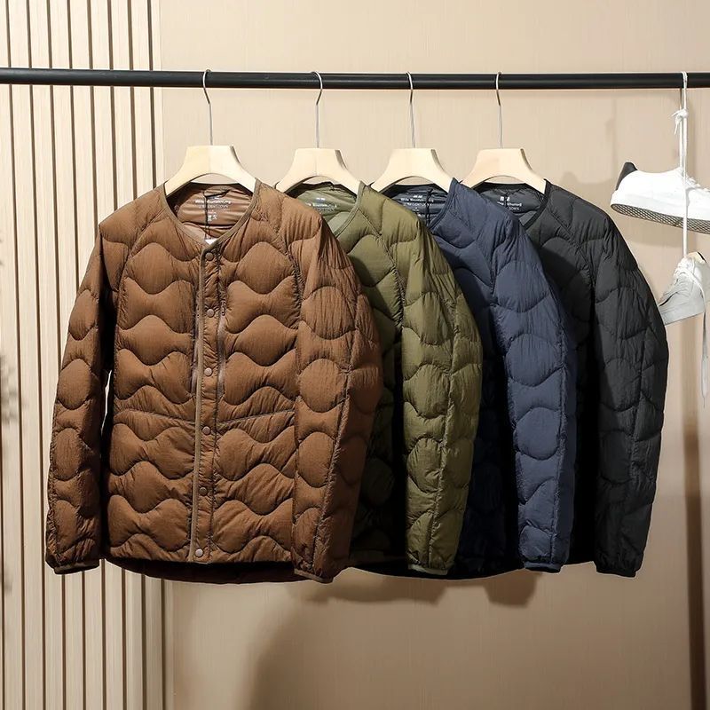 Japanese-style retro outdoor mountain-themed White Mountain collaboration men's ultra-lightweight windproof and water-resistant collarless down jacket
