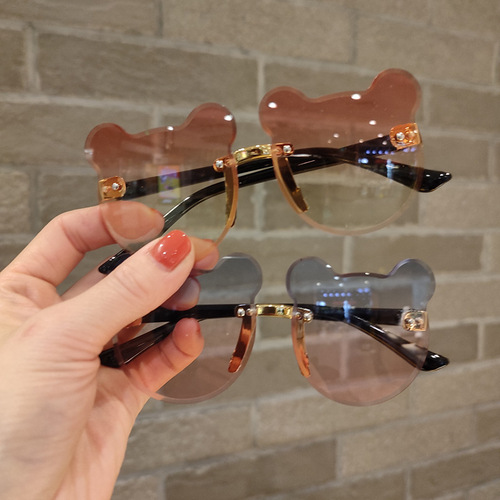 Children's sunglasses, UV protection for boys and girls, super cute baby glasses, bear ear shaped photo sunglasses