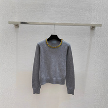 深圳南油正确高版本P家25早秋新款重工钉珠圆领针织长袖